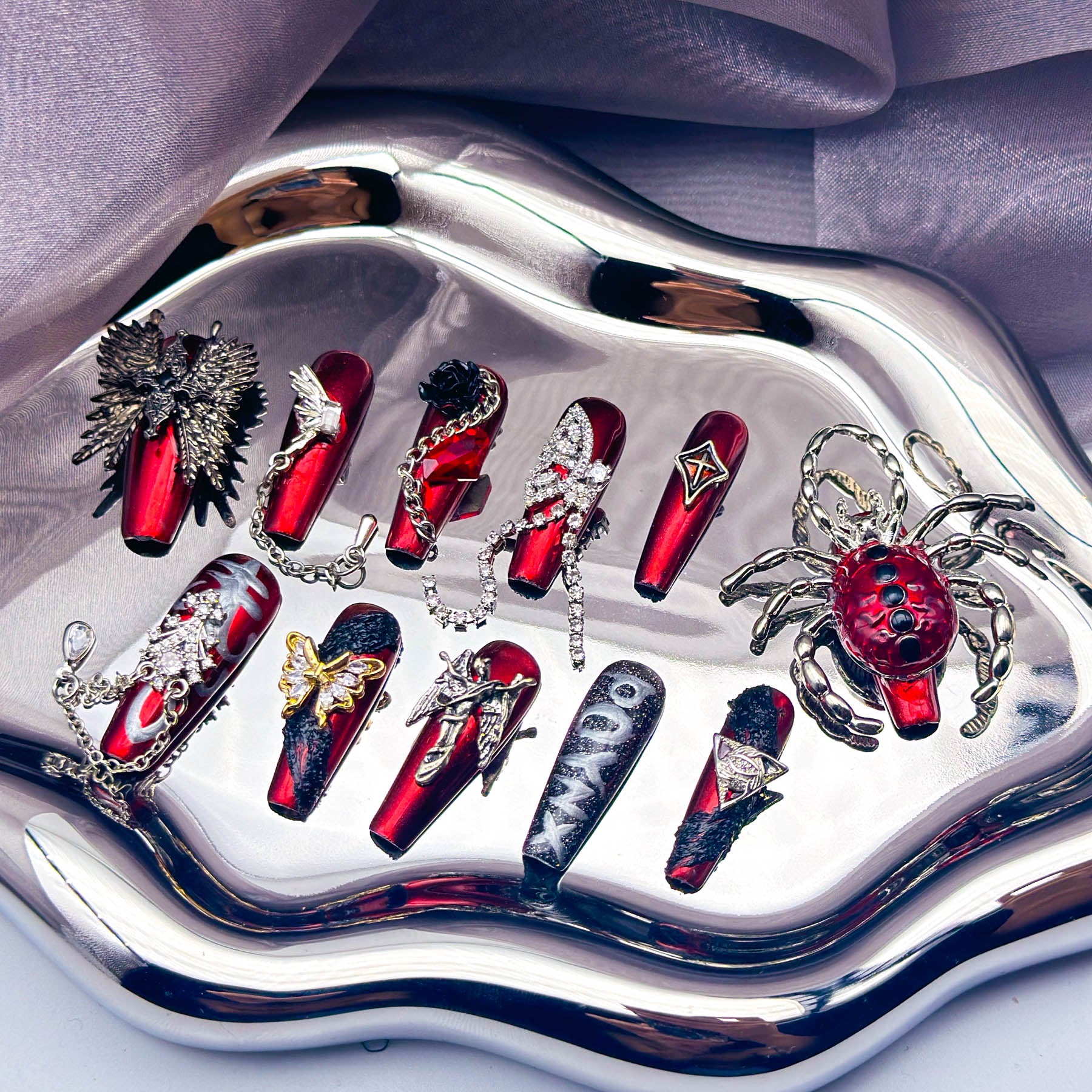 Luxury Gothic Spider Press-On Nails Set - Crimson Spider Queen, 11 Pieces, Red and Black, Intricate Designs